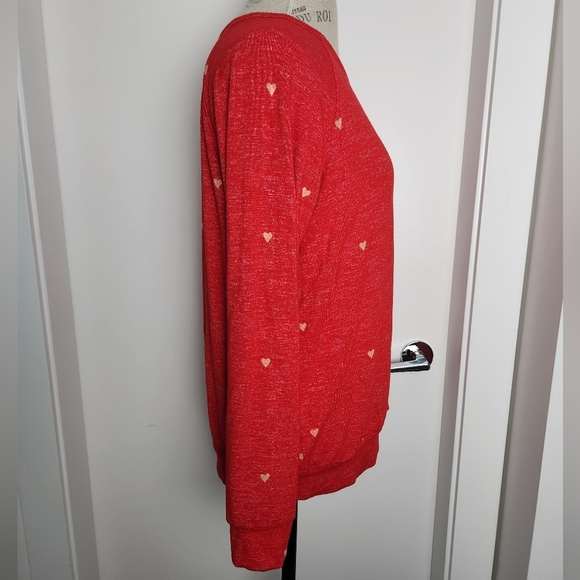 Red hearts sweater - Picture 4 of 12